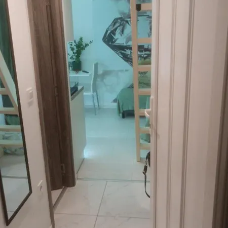 Diamond In Party District Apartment *